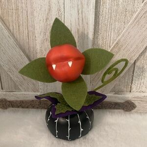 Target Hyde and Eek 2021 Halloween Mini Faux Plant